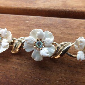 Vintage Coro Bracelet with Petals